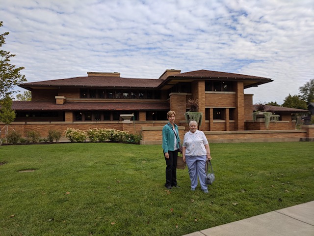 A Wish to tour the Frank Lloyd Wright House Image